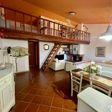 Amazing House 10 Min By Car From The Beach Όλμπια Εξωτερικό φωτογραφία